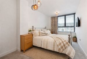 Photo 6- click for photo gallery